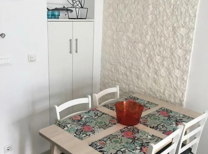 Milena Appartement *